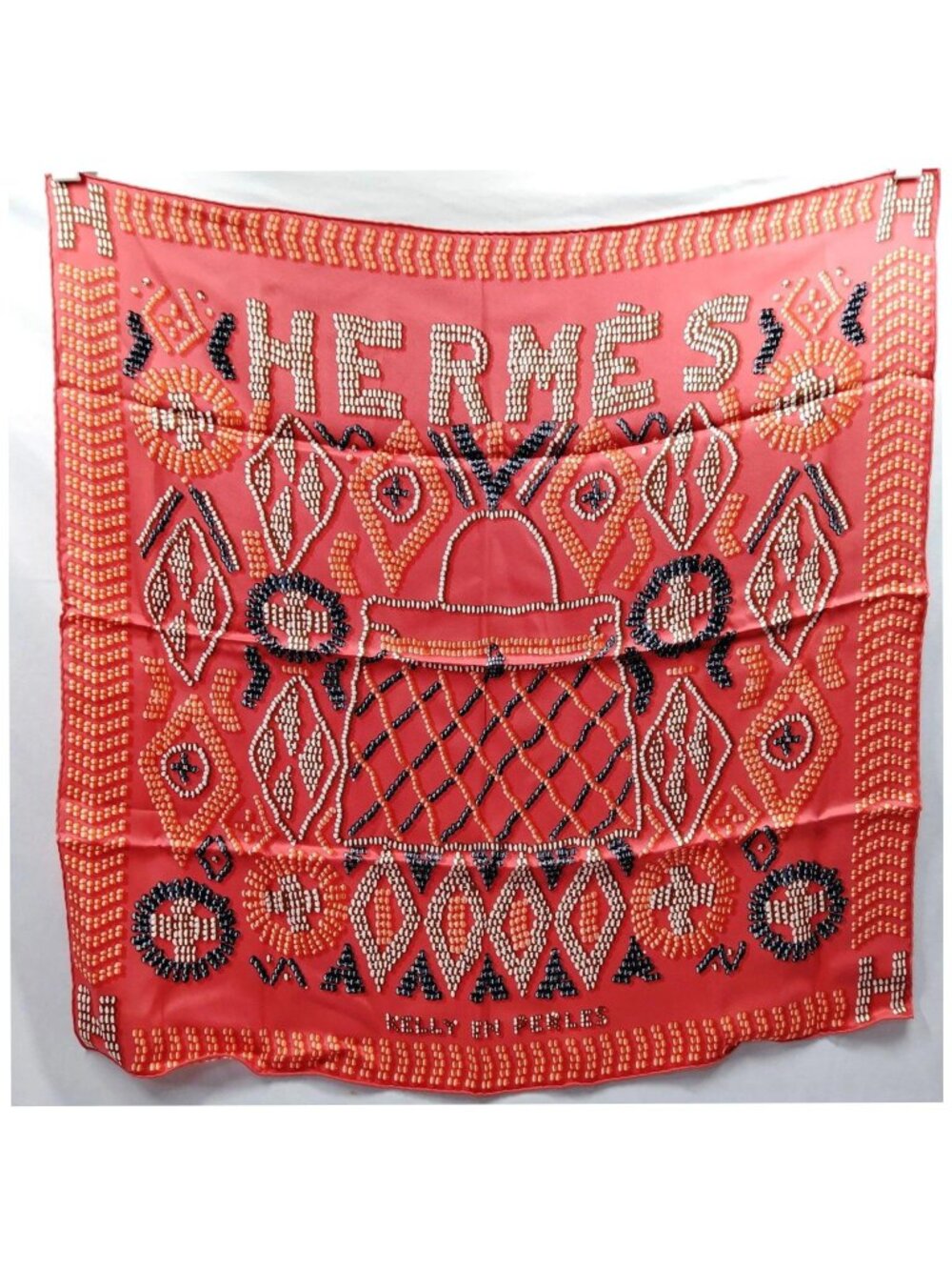 Authentic Hermès Kelly en Perles Carré 90 Silk Scarf - Picture 2 of 10